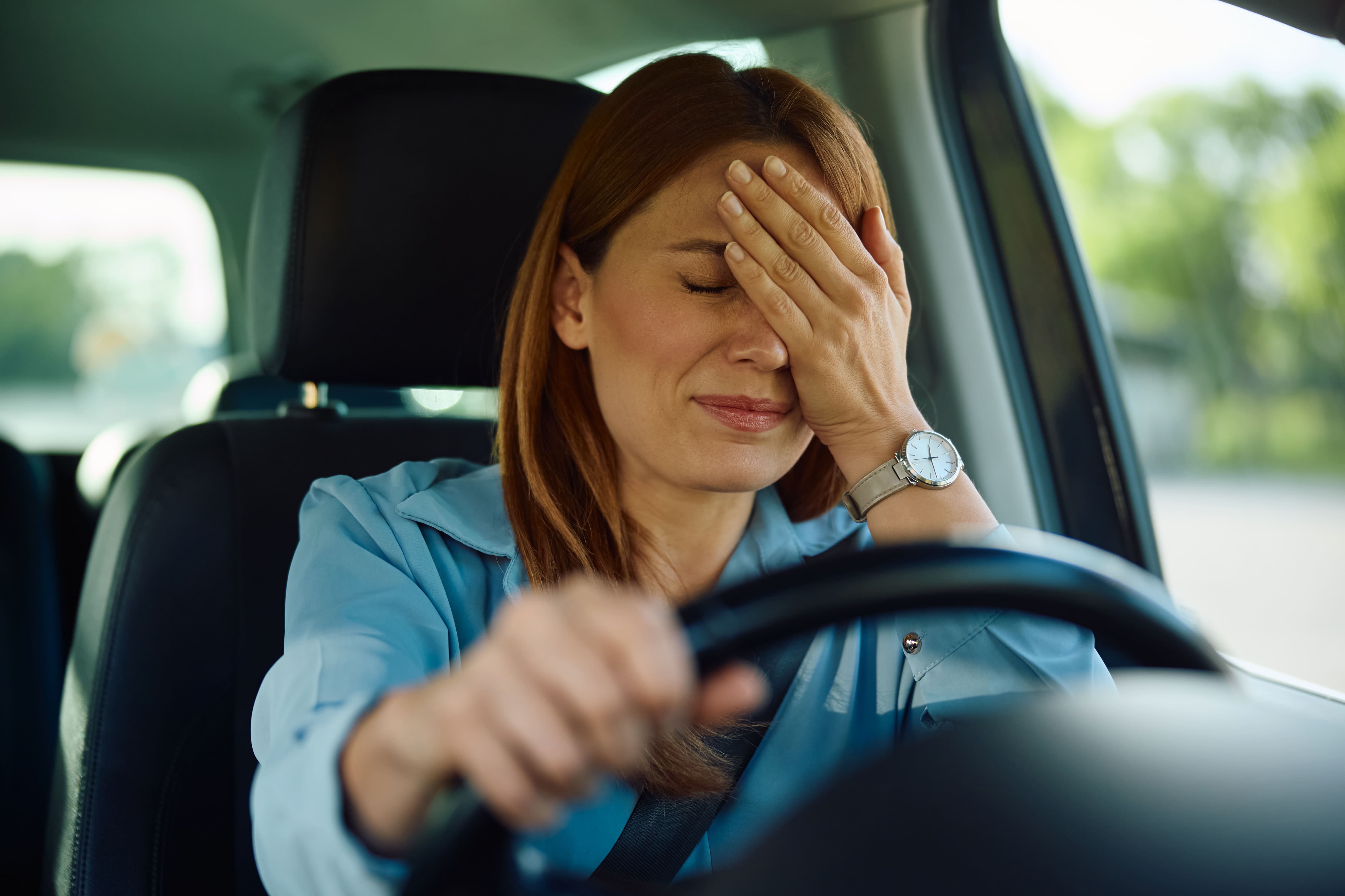 Ai rău de mașină: Prevenire și soluții în călătoriile de vară alături de chirie auto Chișinău