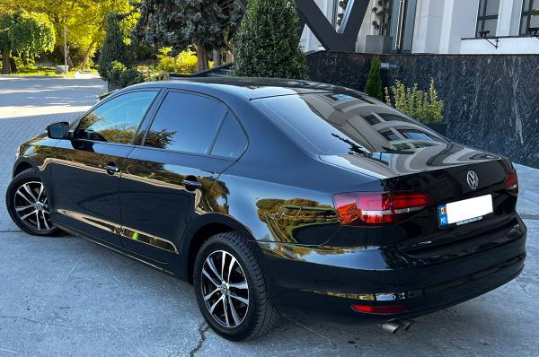 Volkswagen Jetta 