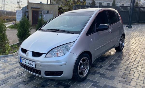 Mitsubishi Colt