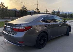lexus