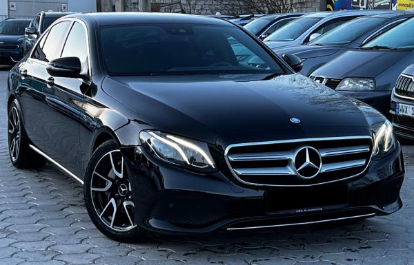 Mercedes-Benz E-Class E220D W213