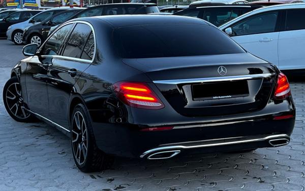 Mercedes-Benz E-Class E220D W213