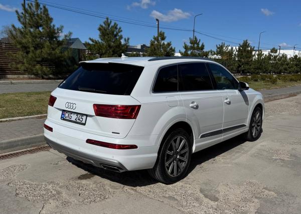 Audi Q 7 