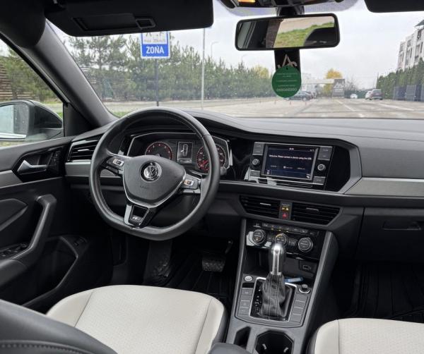 Volkswagen Jetta 